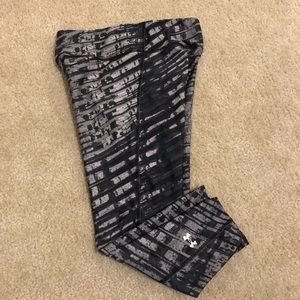 Under Armor capris running pants